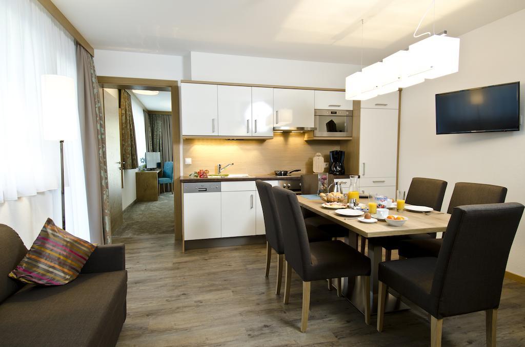 Wolfs Aparts + More Ischgl Habitación foto